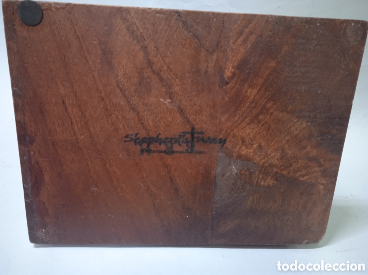 Antig&uuml;edades: Limosnera hucha de madera Shepherds Way - Foto 12