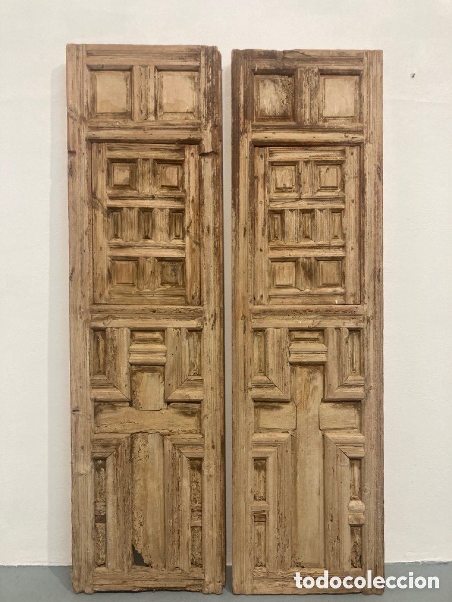 Antig&uuml;edades: Antiguas contraventanas madera - Foto 1