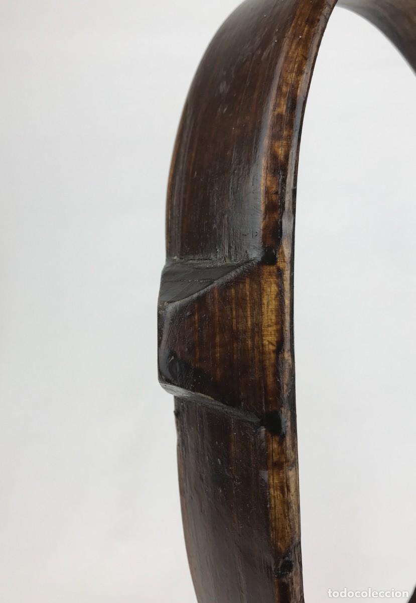 Antig&uuml;edades: Antiguo cencerro con collar de madera - Foto 6