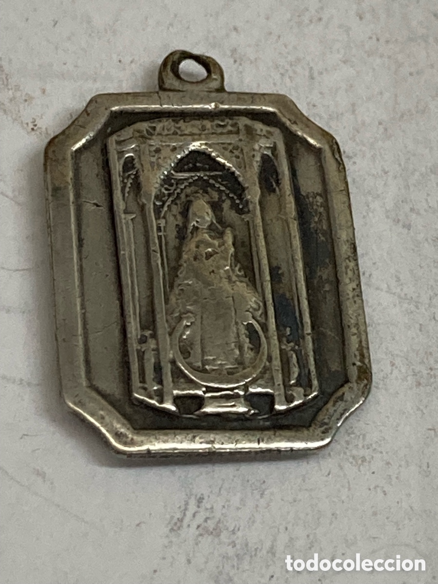 Antig&uuml;edades: Medalla de plata religiosa C348 - Foto 2