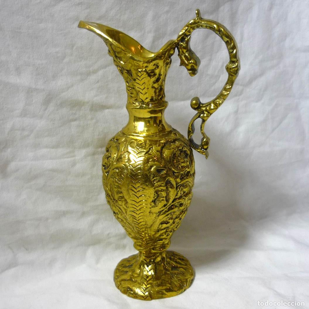Antig&uuml;edades: Precioso jarr&oacute;n florero en bronce - Foto 1