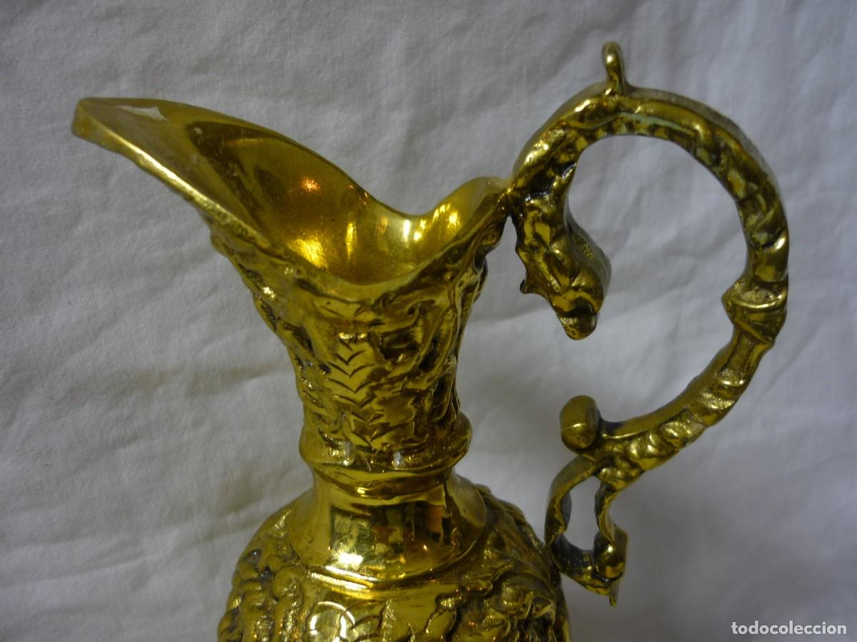 Antig&uuml;edades: Precioso jarr&oacute;n florero en bronce - Foto 2
