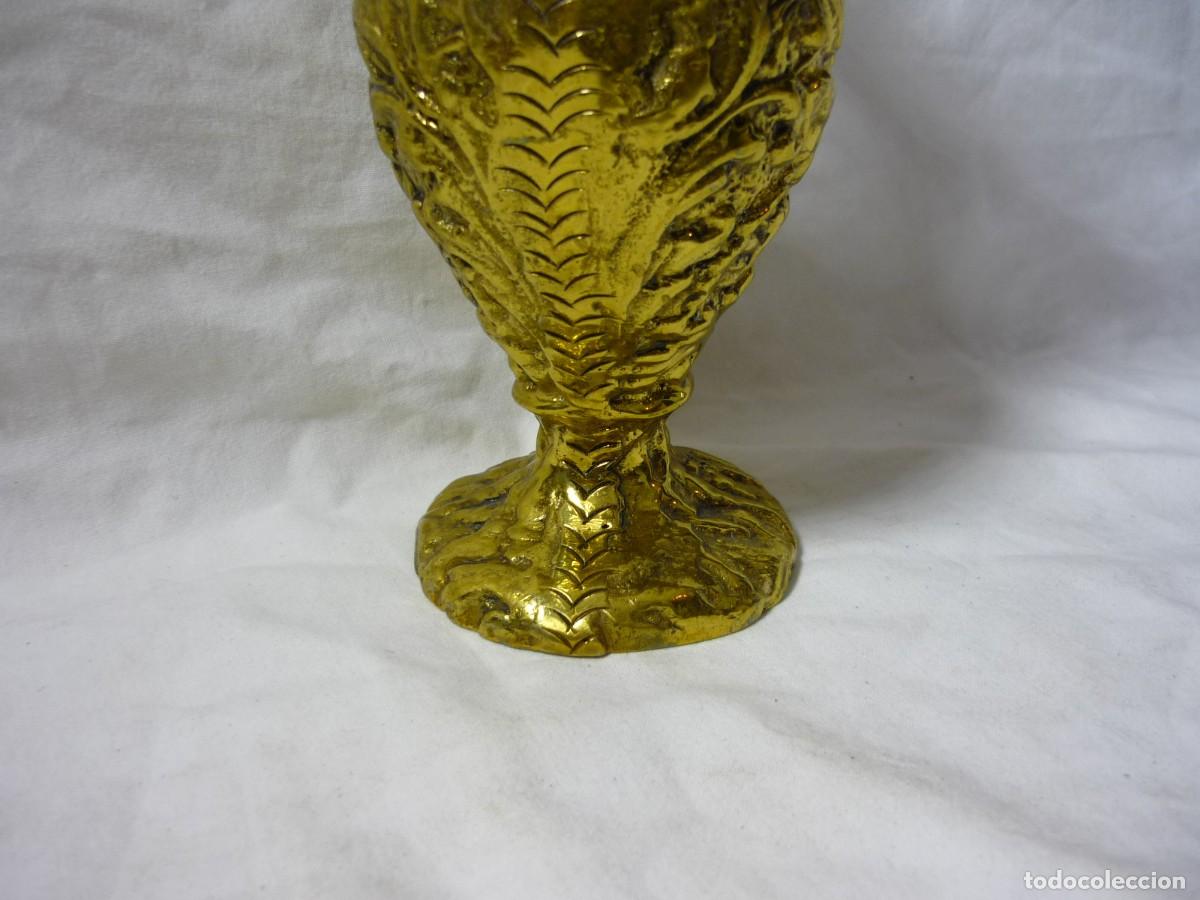 Antig&uuml;edades: Precioso jarr&oacute;n florero en bronce - Foto 4
