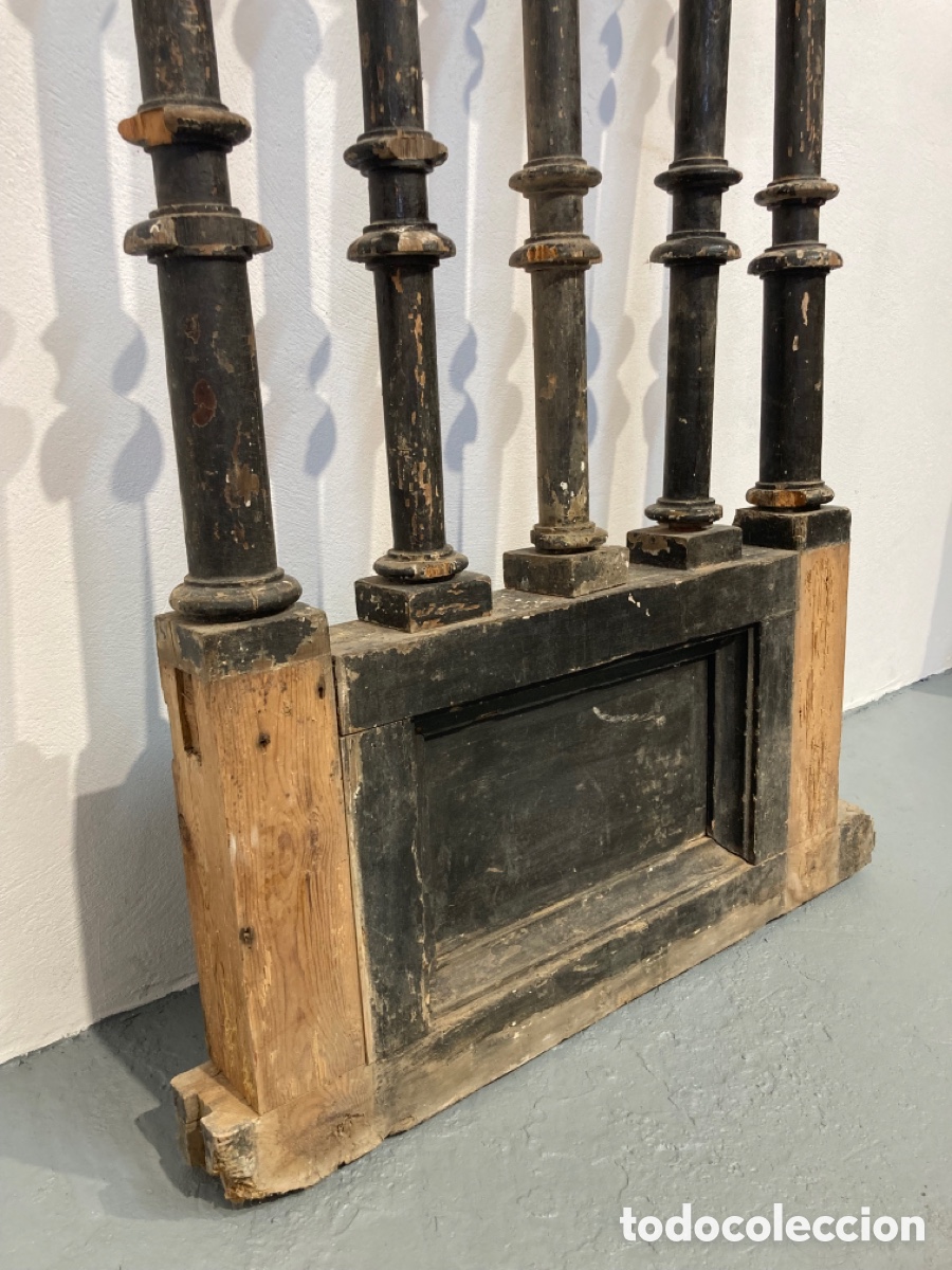 Antig&uuml;edades: Balaustre madera pintado negro - Foto 6