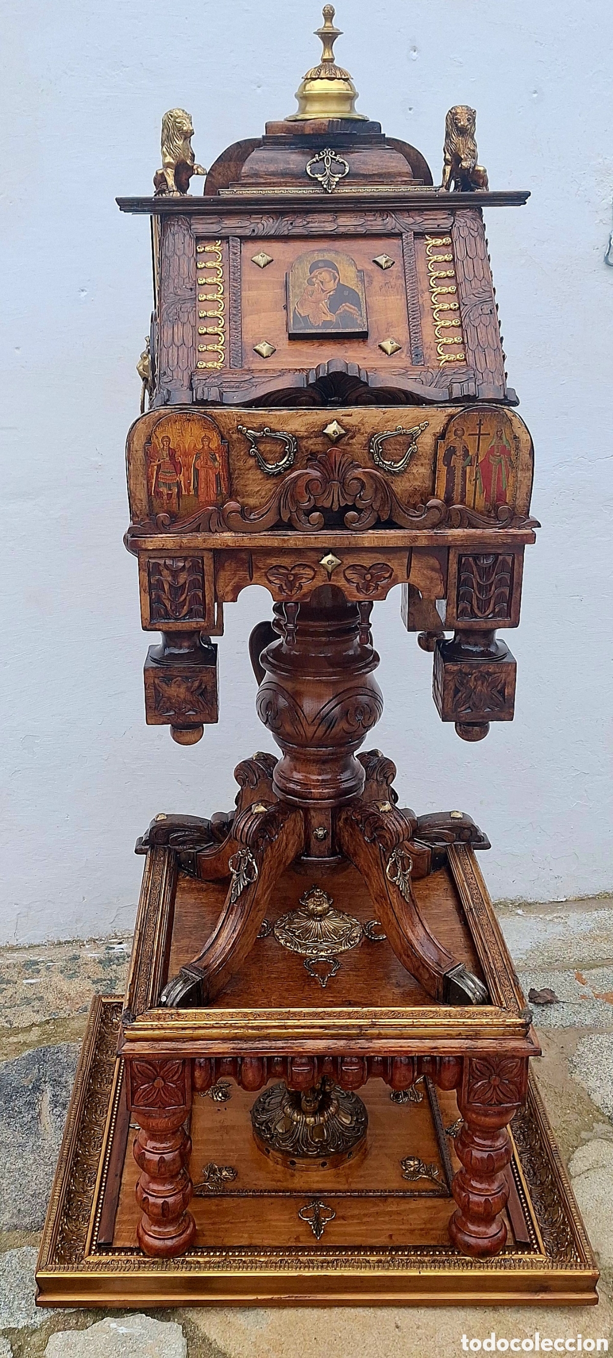 Antig&uuml;edades: Atril de madera metal y bronce - Foto 4