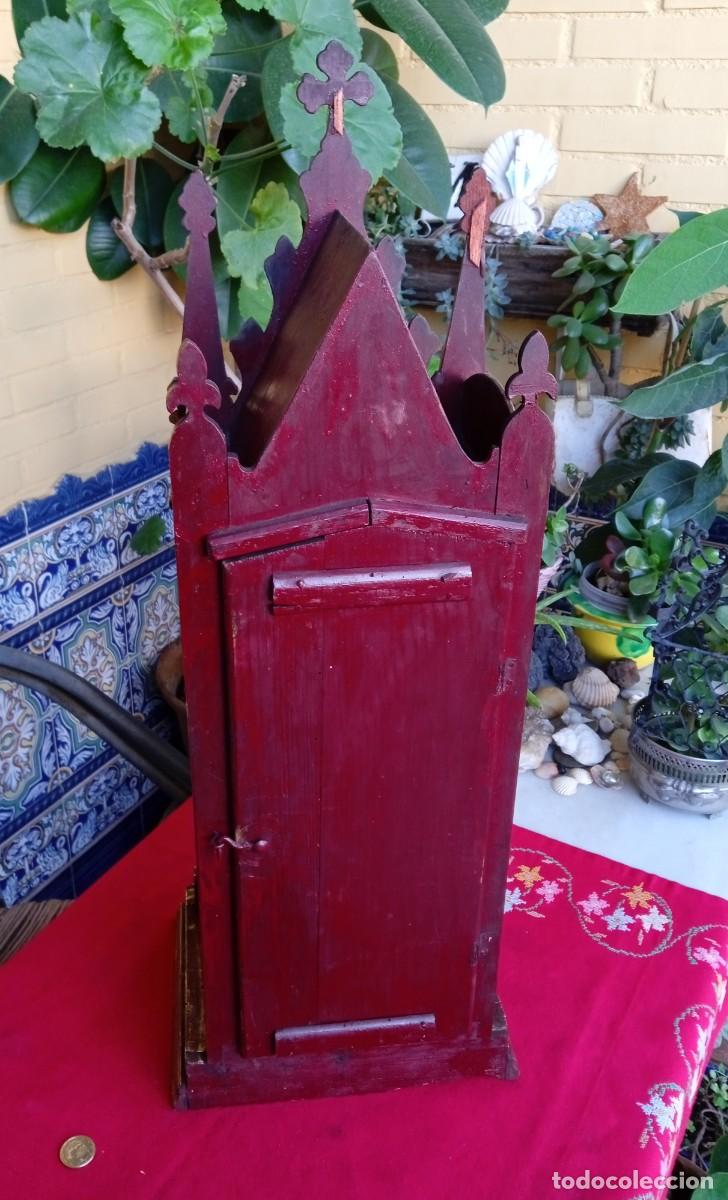 Antig&uuml;edades: Capilla antigua de madera estilo g&oacute;tico - Foto 7