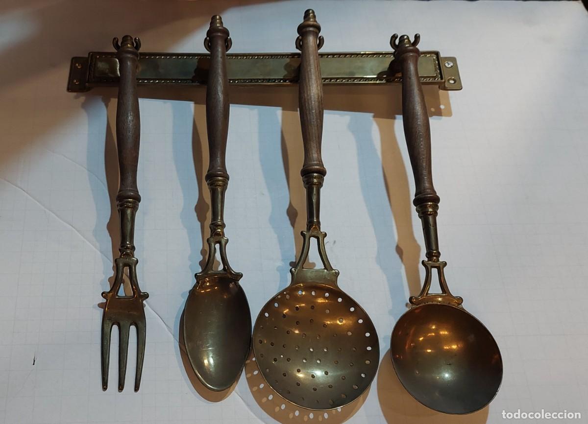 Antig&uuml;edades: Juego de cubiertos de cocina con soporte - Foto 1