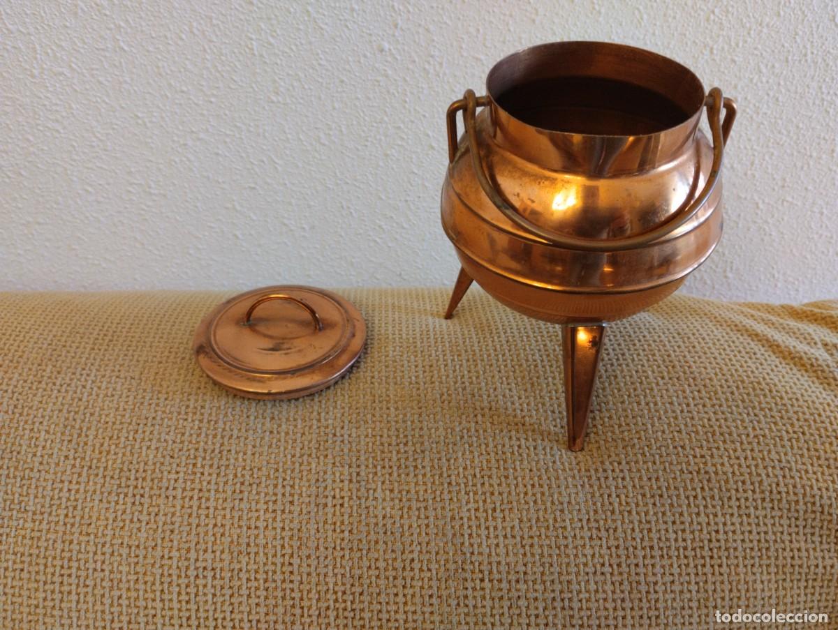 Antig&uuml;edades: Pote de cobre mediano - Foto 2