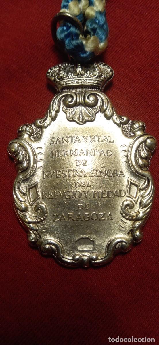 Antig&uuml;edades: Medalla Hdad. Refugio. Zaragoza. - Foto 3