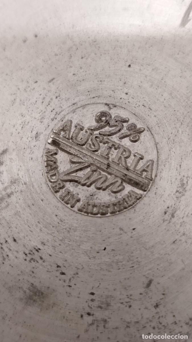 Antig&uuml;edades: Antiguo plato de metal de Austria. - Foto 7