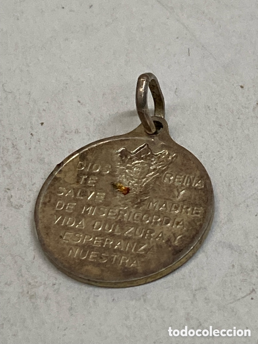 Antig&uuml;edades: Medalla de plata religiosa C351 - Foto 2