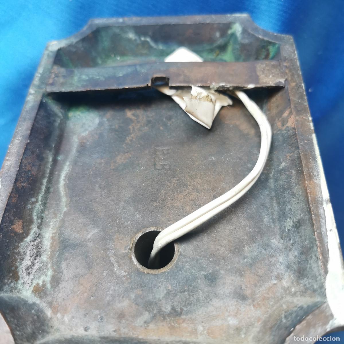 Antig&uuml;edades: BONITO Y ANTIGUO APLIQUE DE BRONCE - Foto 9