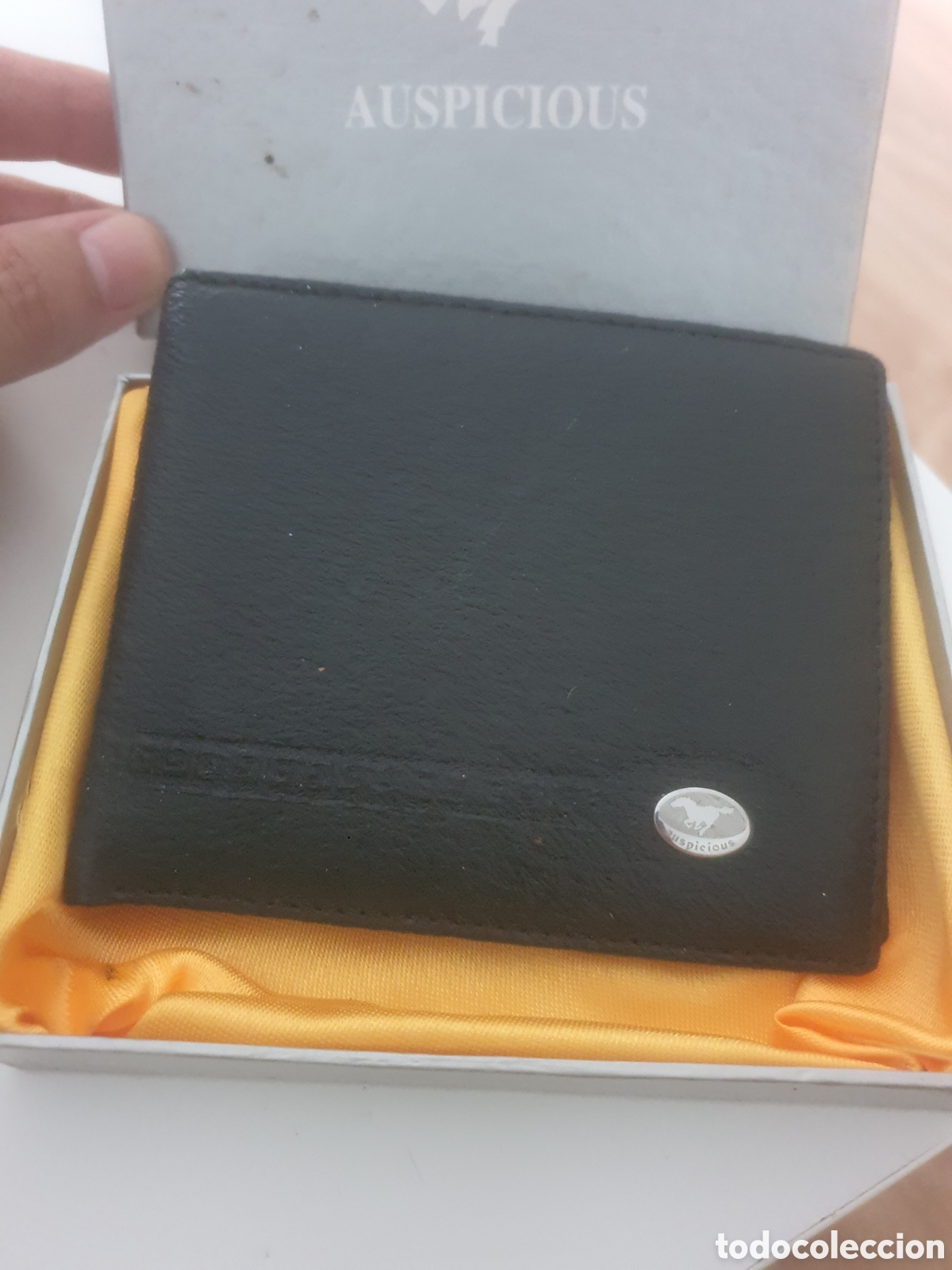 Antig&uuml;edades: cartera negra auspicious nueva - Foto 2