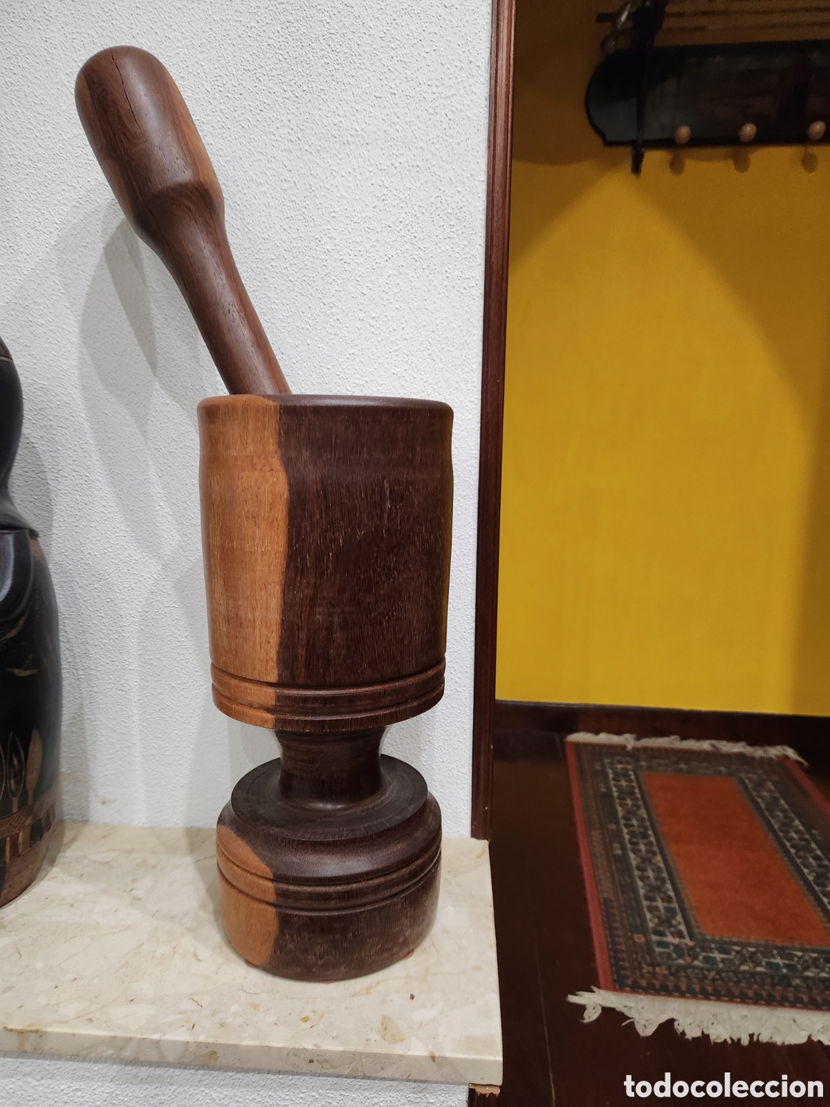 Antig&uuml;edades: Almirez gigante madera maciza - Foto 1