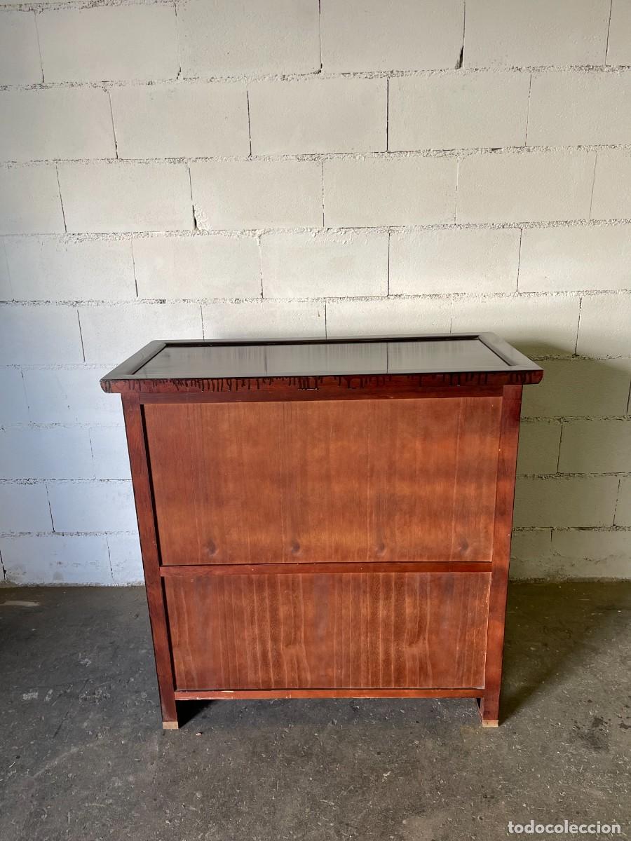 Antig&uuml;edades: comoda oriental restaurada - Foto 12