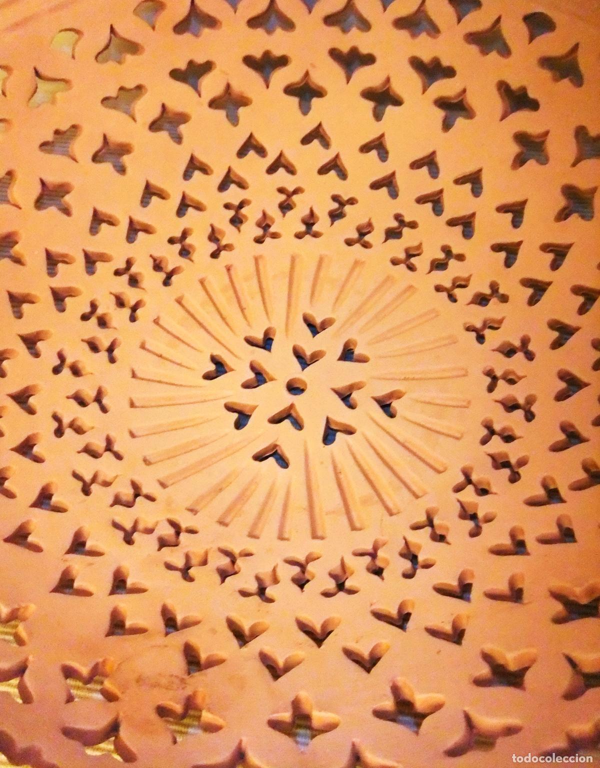Antig&uuml;edades: CENTRO DE MESA CALADO DE TERRACOTA - Foto 6