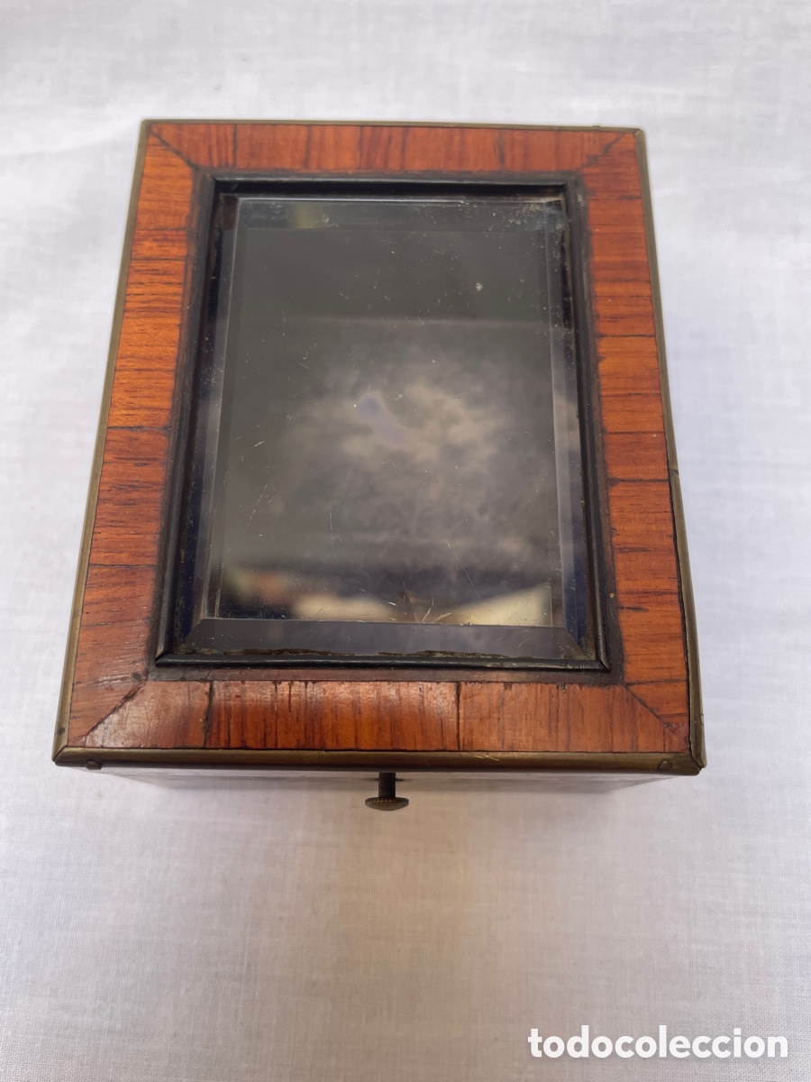 Antig&uuml;edades: Caja de reloj biselada. - Foto 2