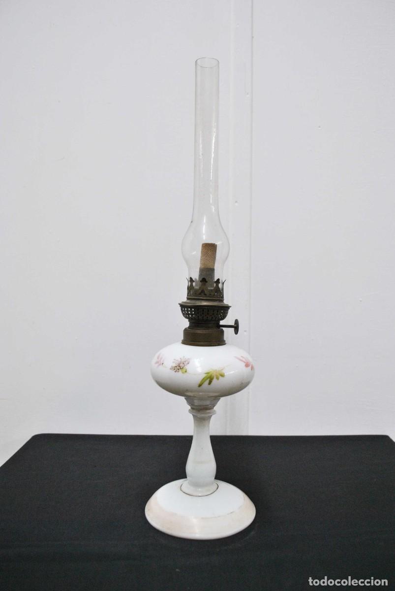 Antig&uuml;edades: QUINQU&Eacute; CRISTAL DE OPALINA - Foto 1