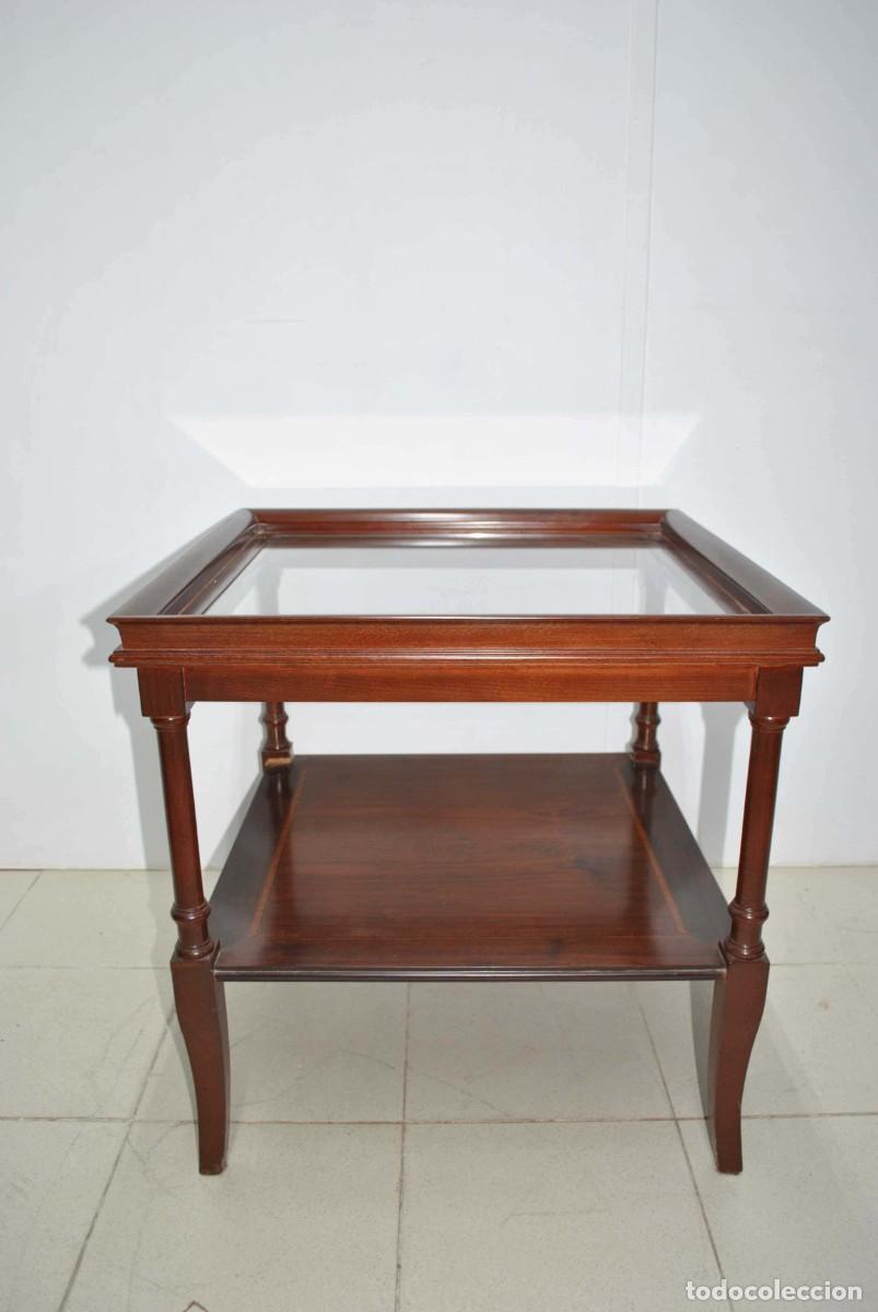 Antig&uuml;edades: MESITA AUXILIAR MADERA CAOBA - Foto 4