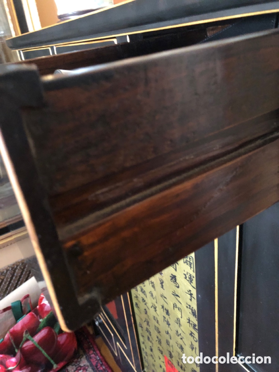 Antig&uuml;edades: Mueble asi&aacute;tico en buen estado - Foto 7