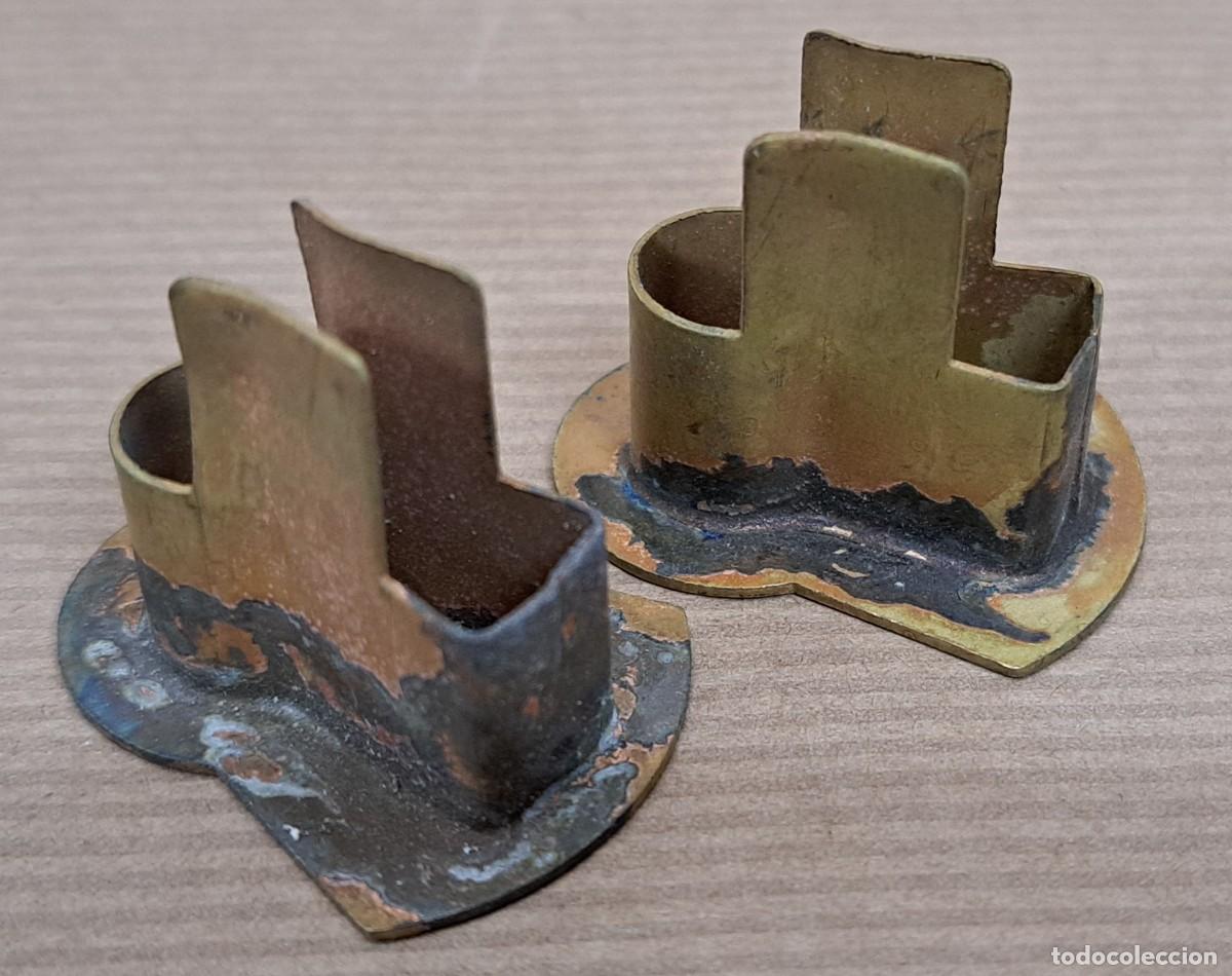 Antig&uuml;edades: 2 boca llaves de bronce - Foto 3