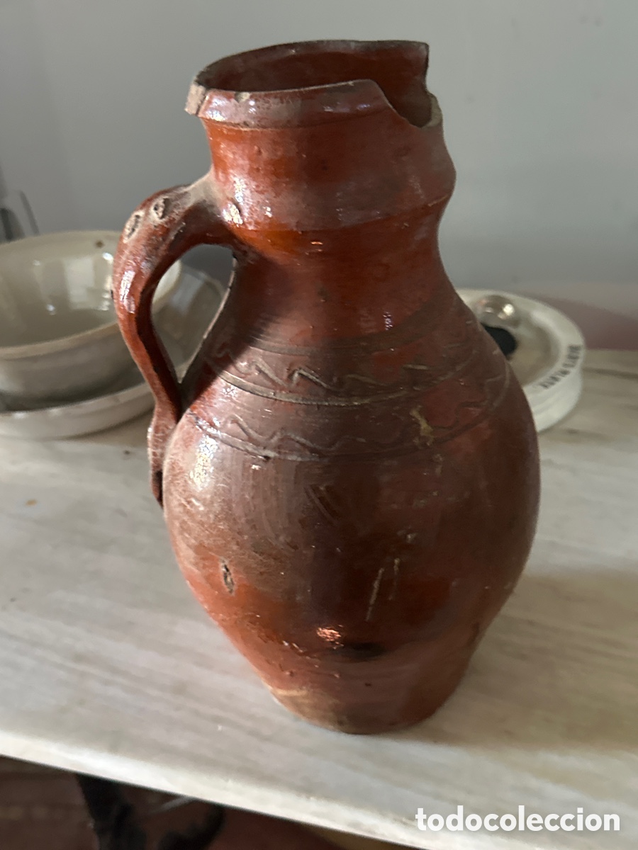 Antig&uuml;edades: Jarra de barro esmaltado de la zona de cuenca - Foto 2