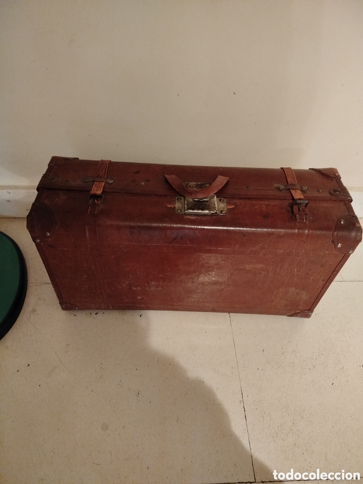 Antig&uuml;edades: Maleta antigua en piel. - Foto 5