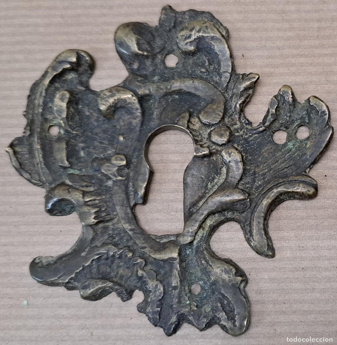 Antig&uuml;edades: Escudo boca llave de bronce, Luis XV - Foto 3