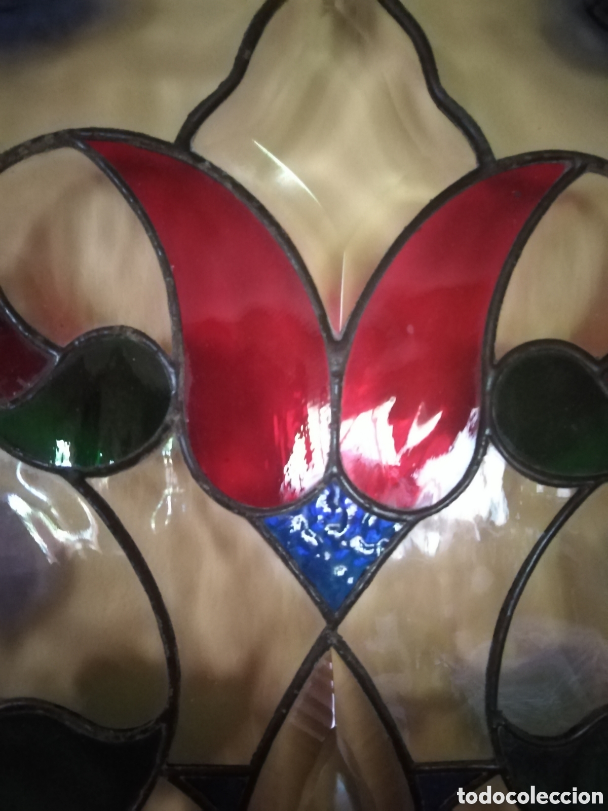 Antig&uuml;edades: Vidriera gabada y tallada - Foto 14