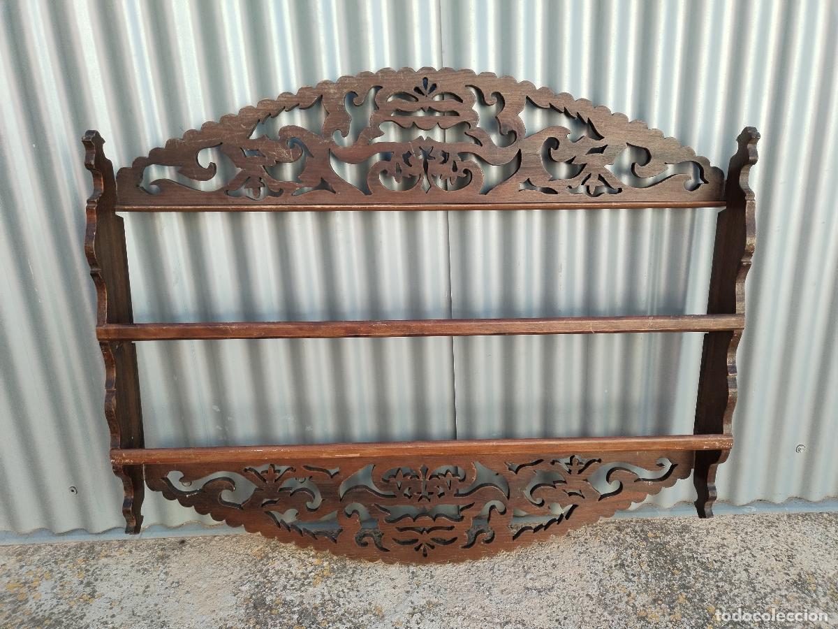 Antig&uuml;edades: repisa antigua platera - Foto 1