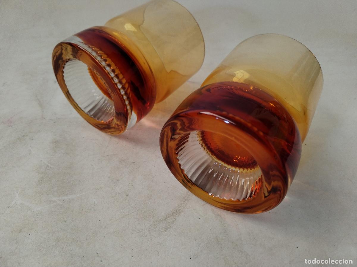 Antig&uuml;edades: 2 vasos whiskey color ambar - Foto 5