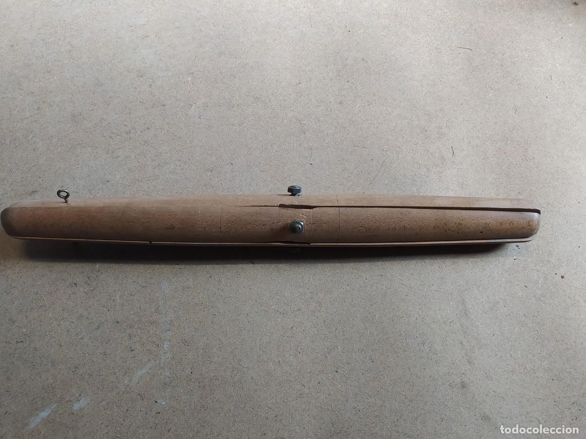 Antig&uuml;edades: Utensilio plegable de madera - Foto 1