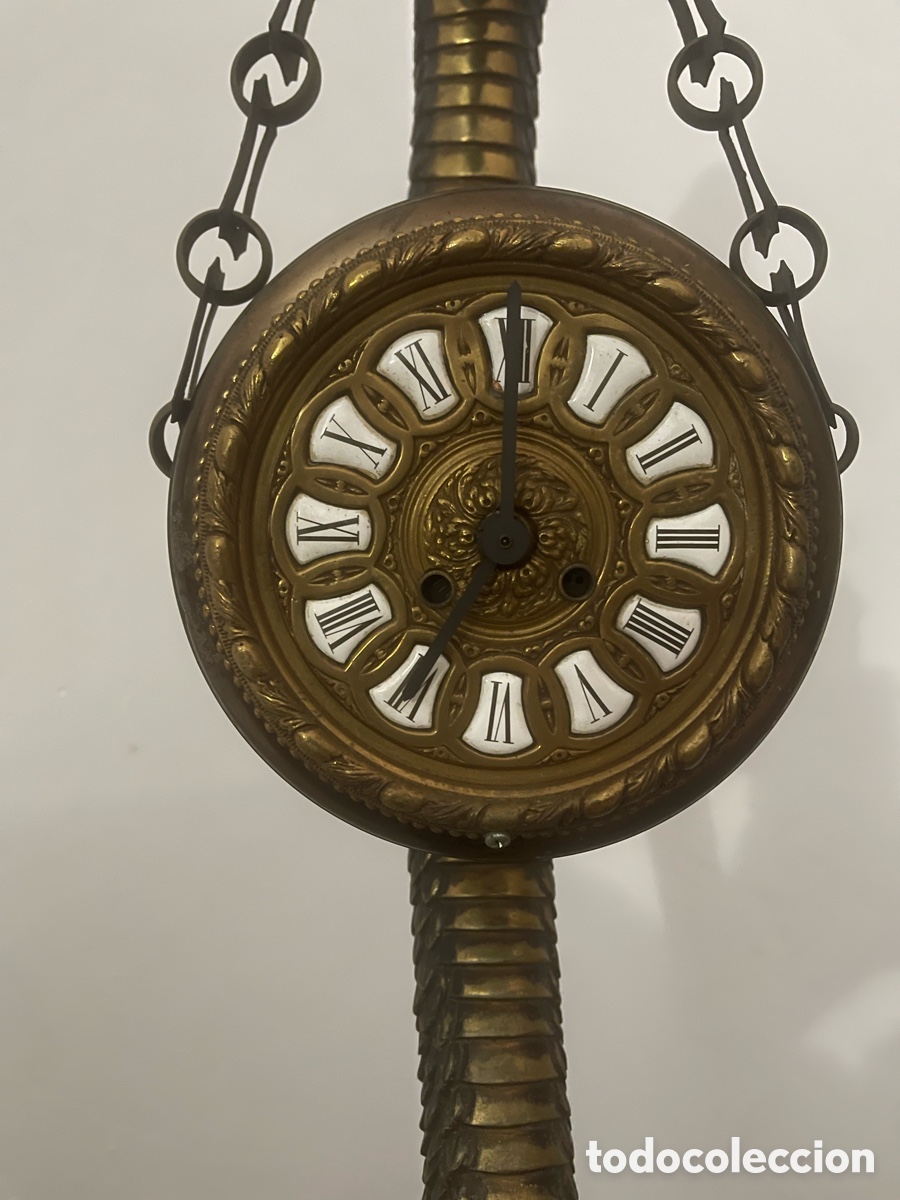 Antig&uuml;edades: Base reloj en forma de serpiente, material bronce - Foto 4