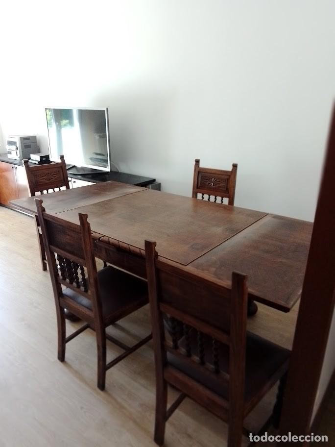 Antig&uuml;edades: mesa y 3 sillas de comedor - Foto 3