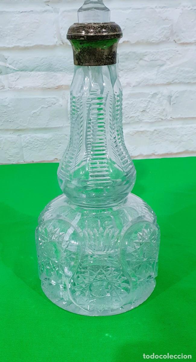 Antig&uuml;edades: Botella licorera de cristal - Foto 2