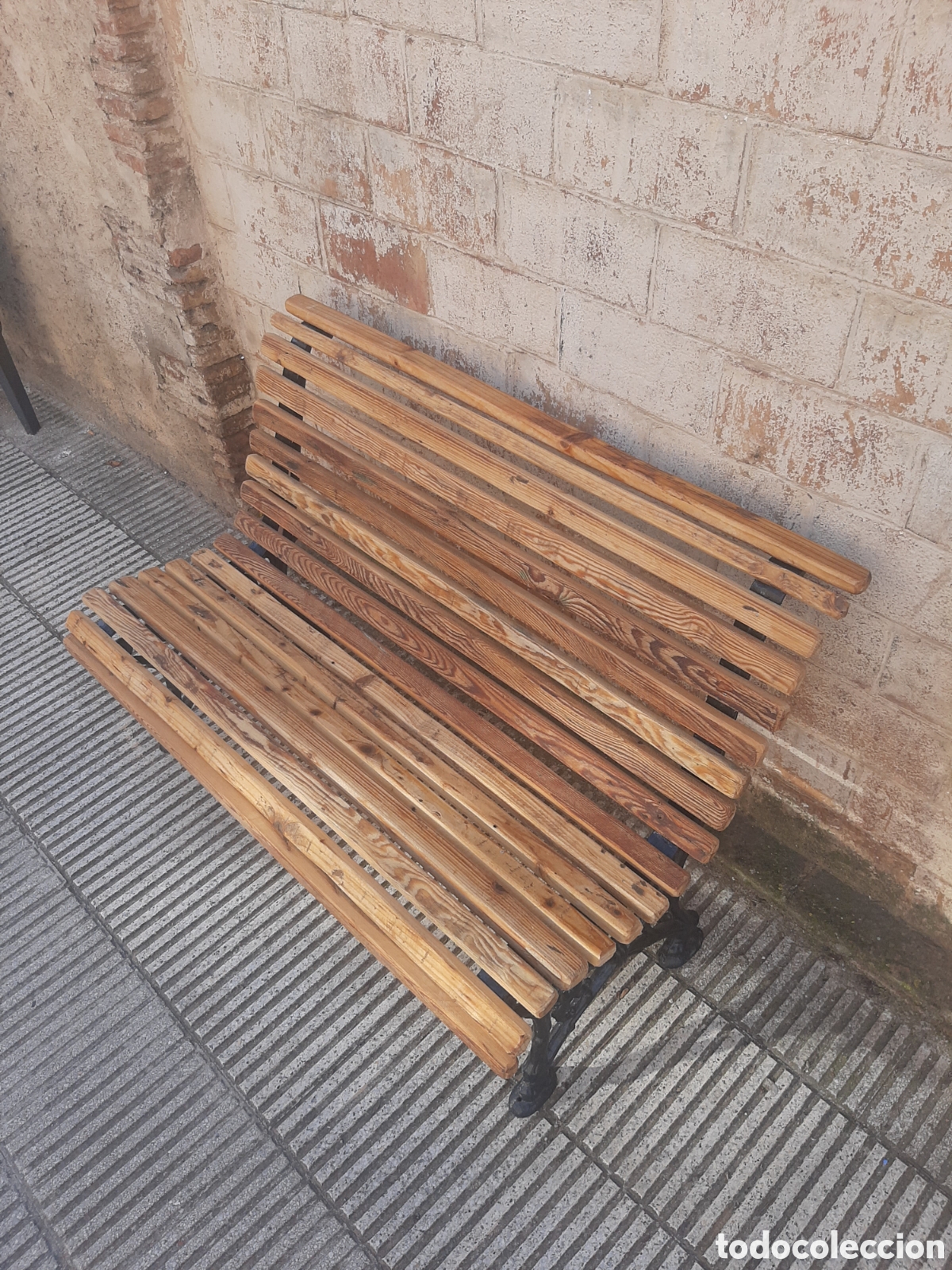 Antig&uuml;edades: Banco peque&ntilde;o antiguo - Foto 6
