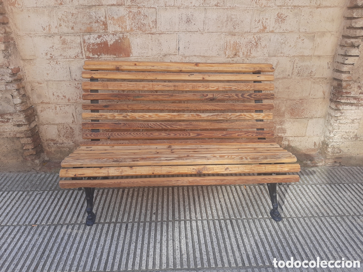 Antig&uuml;edades: Banco peque&ntilde;o antiguo - Foto 1