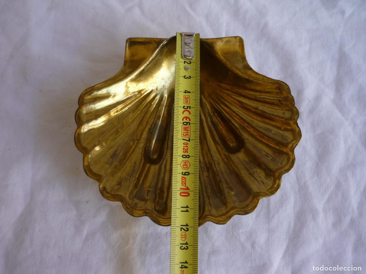 Antig&uuml;edades: Concha de bronce jabonera - Foto 6