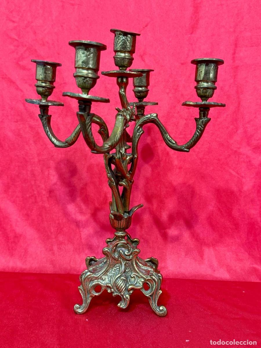 Antig&uuml;edades: Antiguo candelabro de bronce - Foto 3