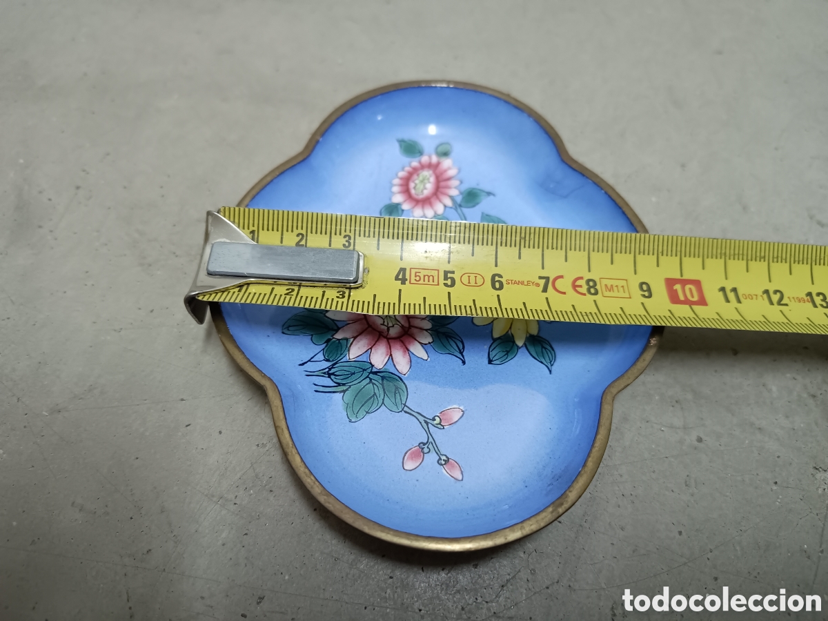 Antig&uuml;edades: PLATO DE LAT&Oacute;N ESMALTADO - Foto 4