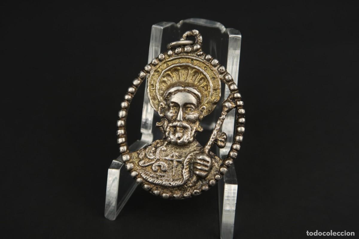 Antig&uuml;edades: Antigua Medalla Religiosa de Plata - Foto 2