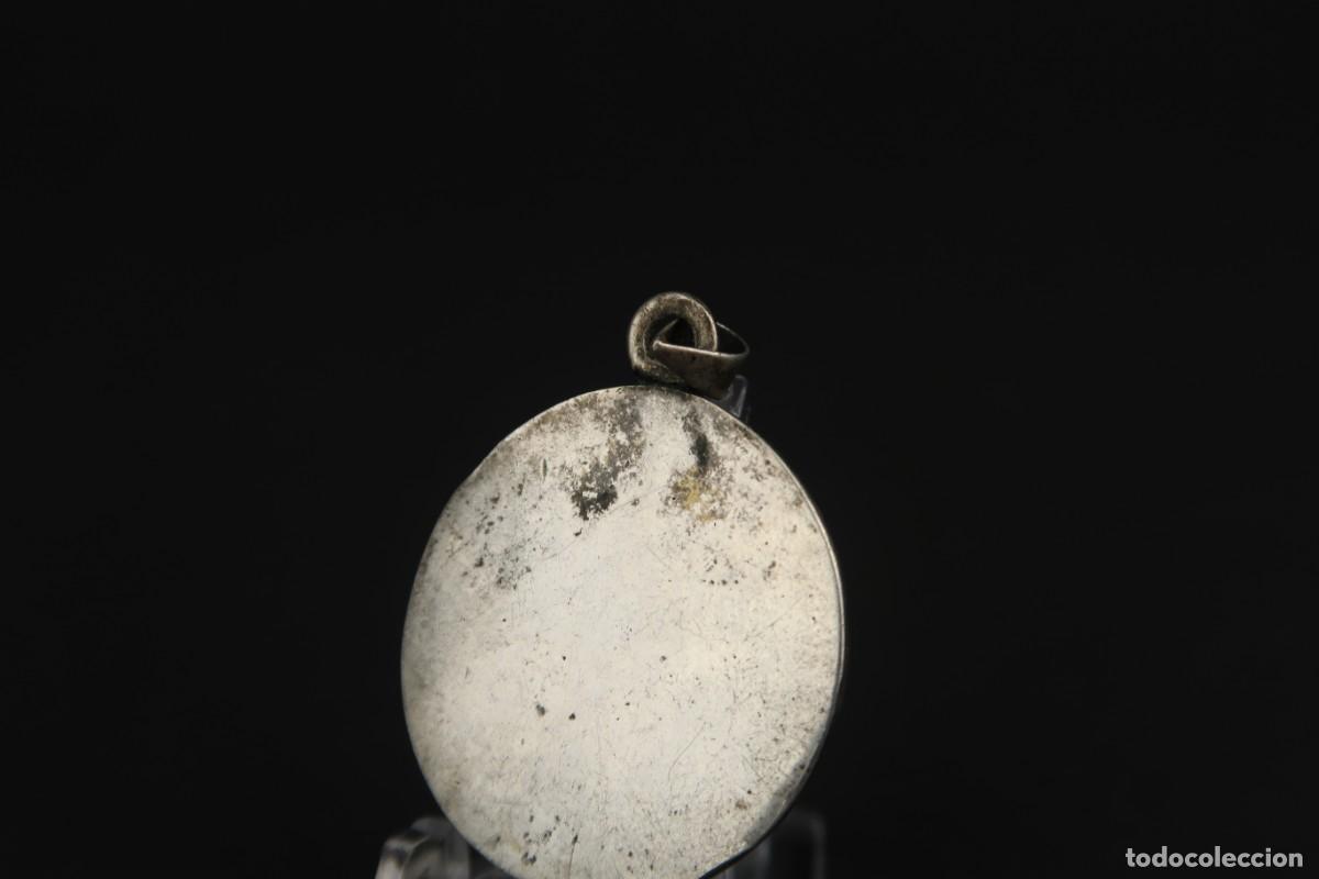 Antig&uuml;edades: Antigua Medalla Religiosa de Plata - Foto 8