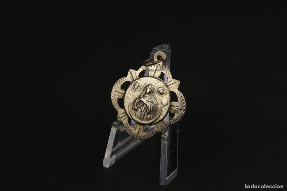 Antig&uuml;edades: Antigua Medalla Religiosa de Plata - Foto 1