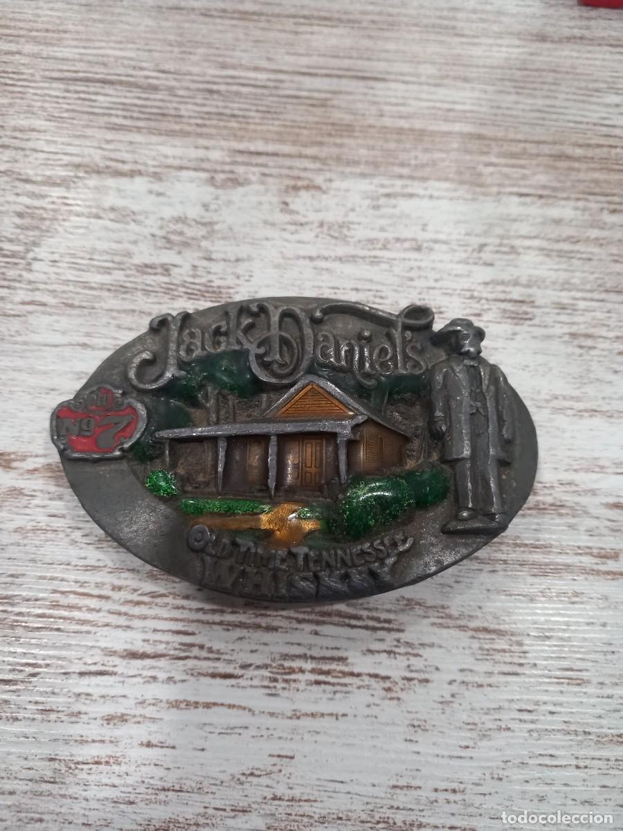 Antig&uuml;edades: Hebilla Jack Daniels Daniels esmaltada - Foto 1