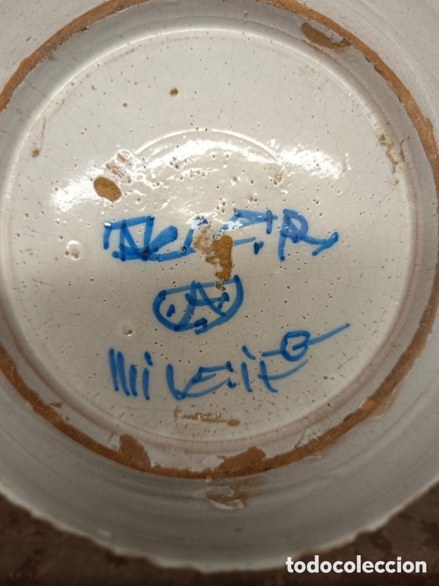Antig&uuml;edades: Plato Talavera niveiro - Foto 2