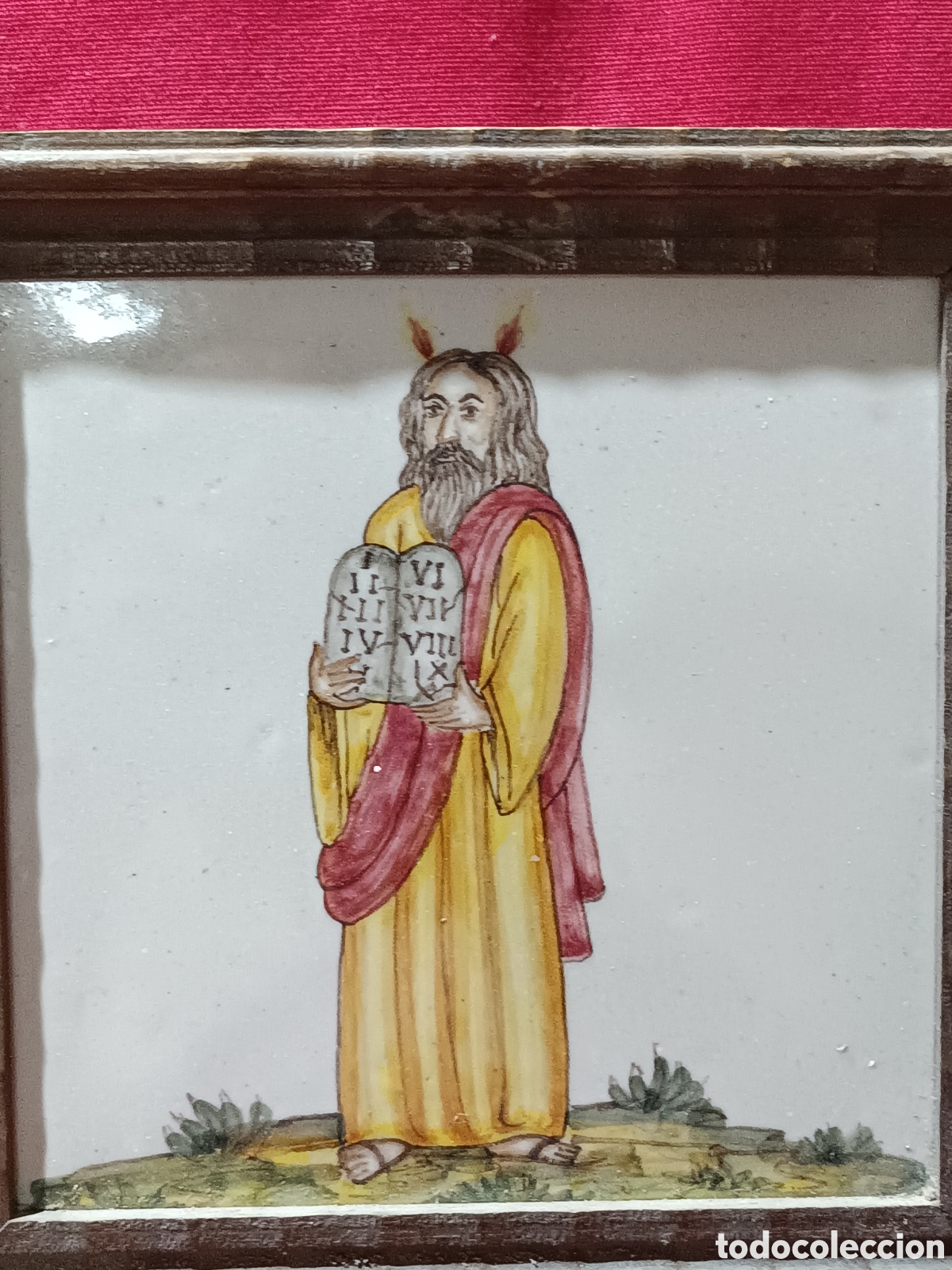 Antig&uuml;edades: Azulejo Manises Mois&eacute;s con las tablas - Foto 2