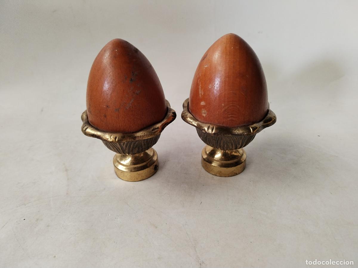 Antig&uuml;edades: 2 copetes terminales de barra en bronce y madera - c145 - Foto 2
