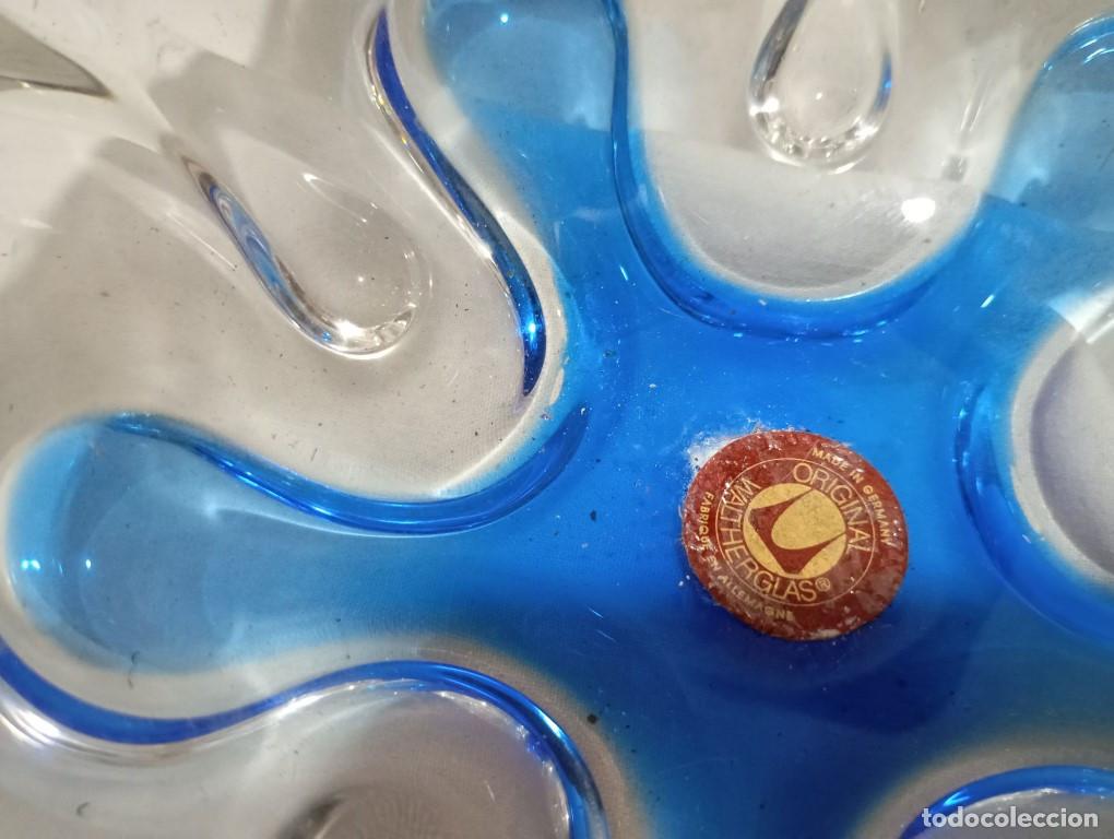 Antig&uuml;edades: cuenco de cristal azul - Foto 3