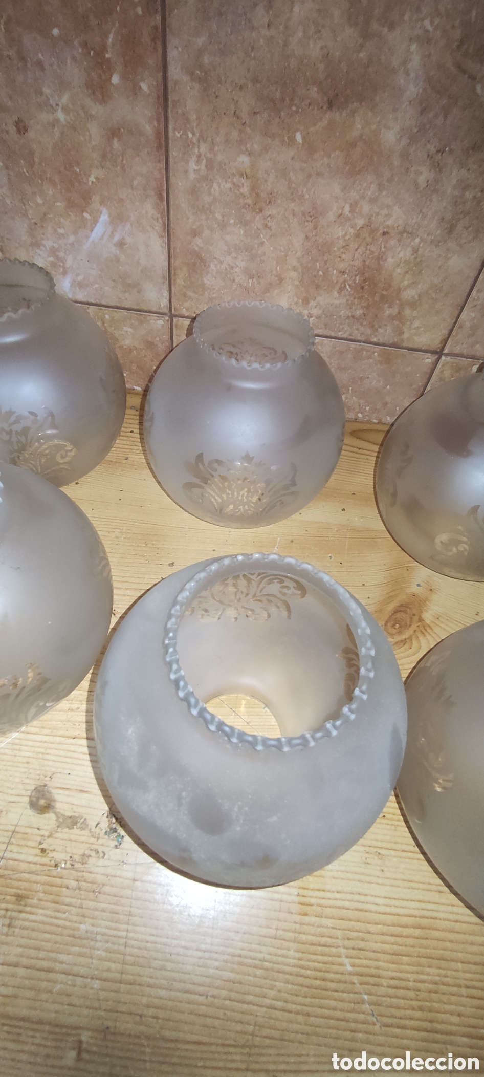 Antig&uuml;edades: Conjunto de 6 tulipas de cristal - Foto 5
