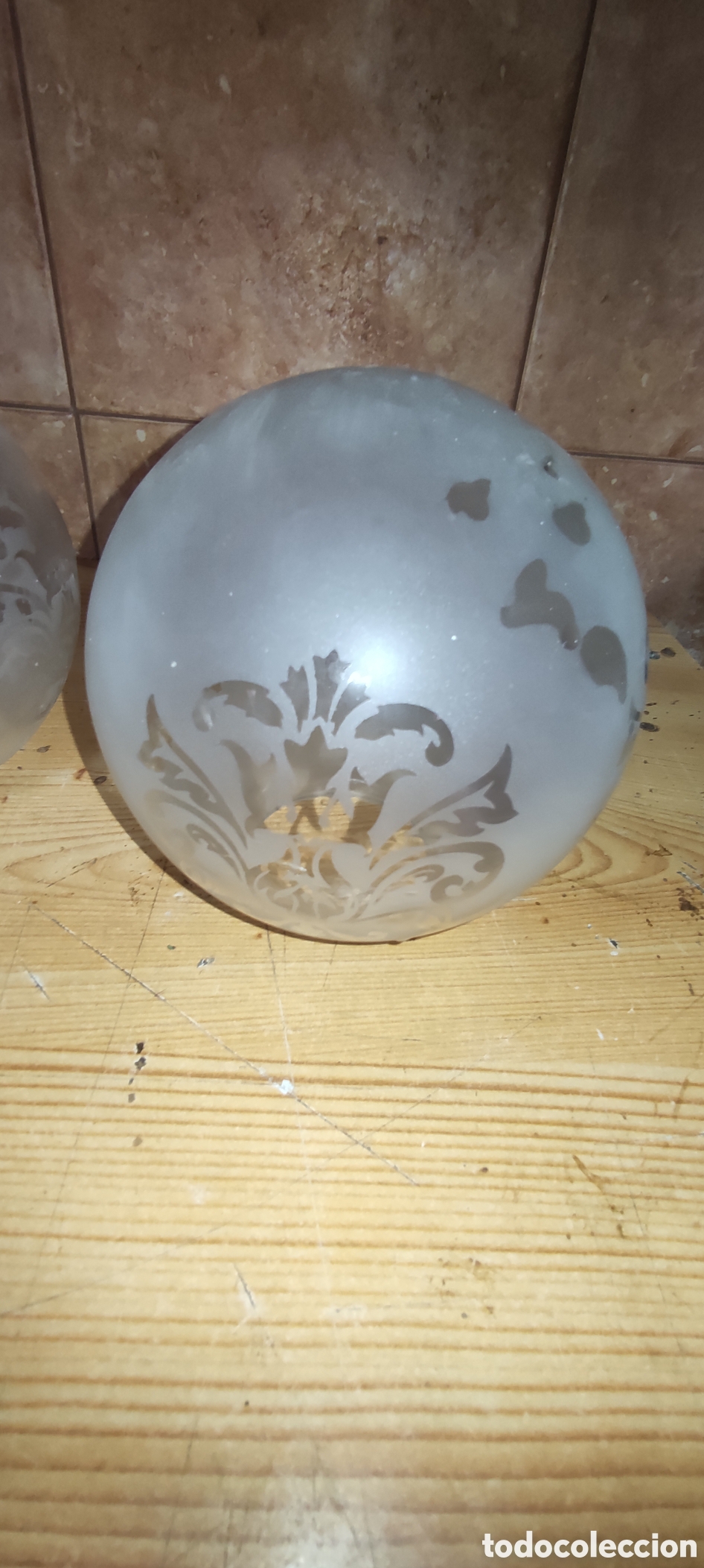 Antig&uuml;edades: Lote de 3 globos / tulipas - Foto 3